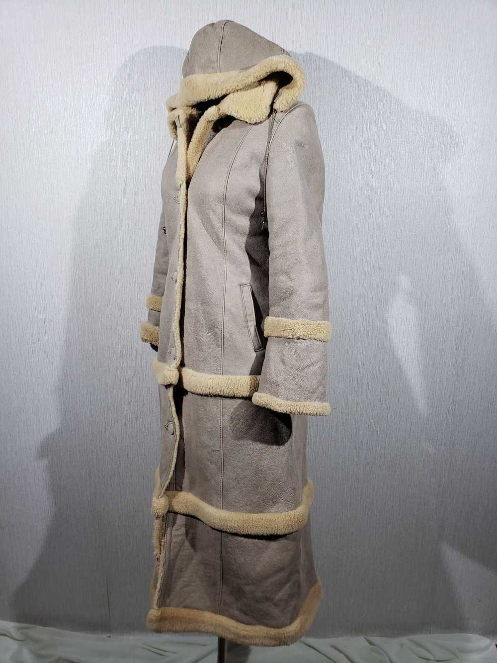 Leather Jacket × Sheepskin Coat Women's sheepskin… - image 2