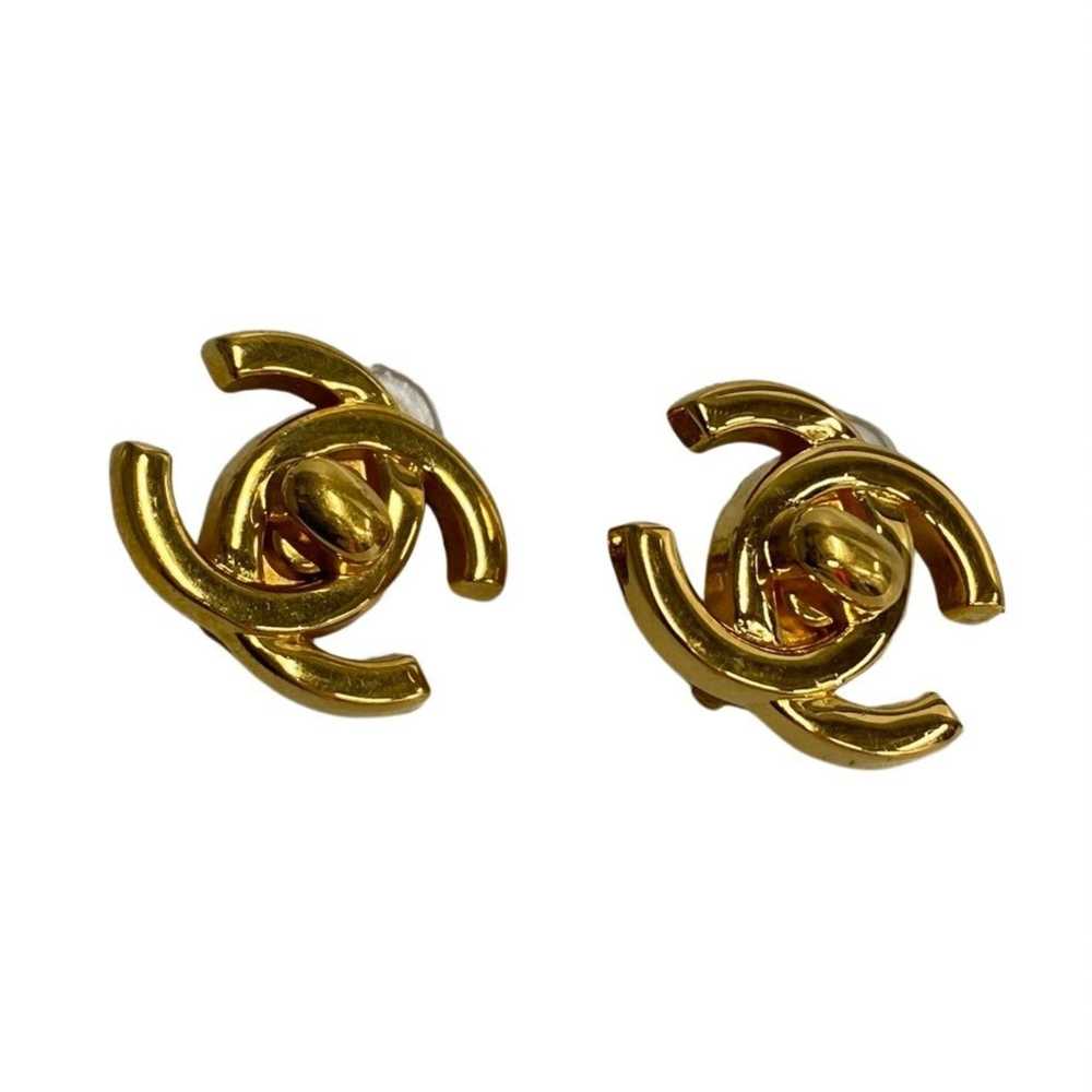 CHANEL 96A Coco Mark Motif Earrings Ear Cuff Gold… - image 1