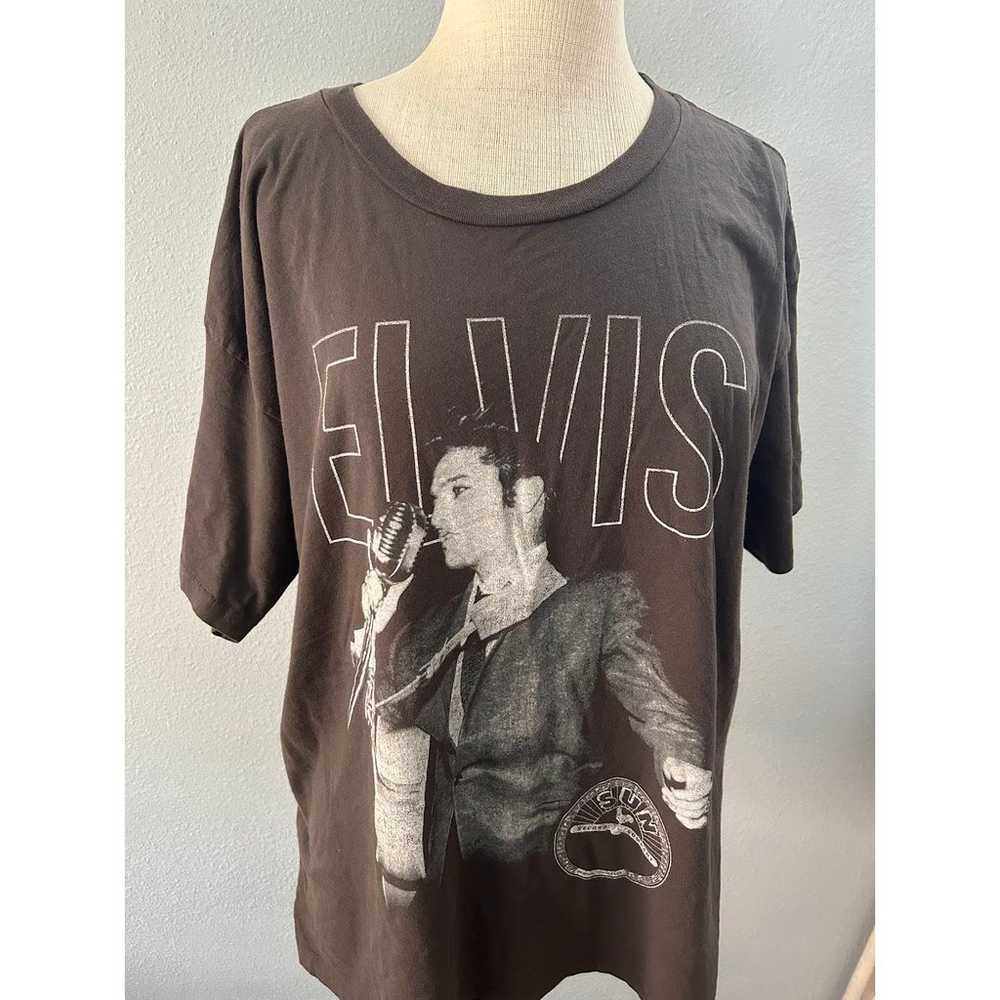 Daydreamer Sun Records x Elvis Merch Tee Vintage … - image 4
