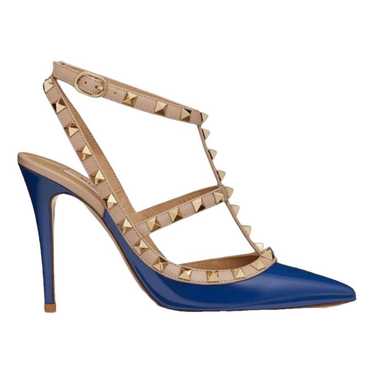 Valentino Garavani Rockstud patent leather heels
