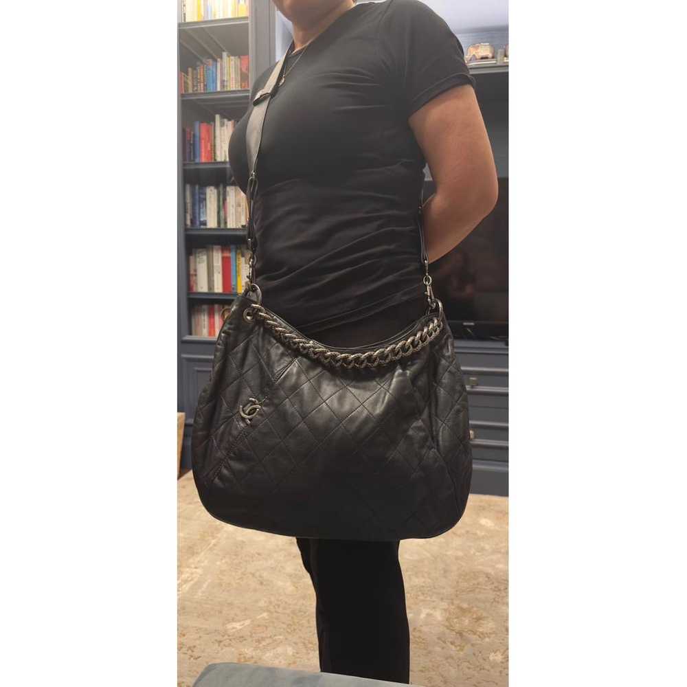 Chanel Coco Curve leather handbag - image 5