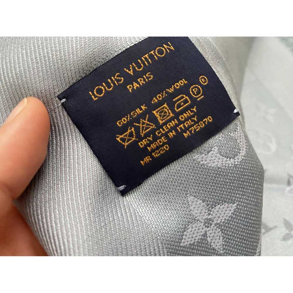 Louis Vuitton Châle Monogram silk stole - image 2
