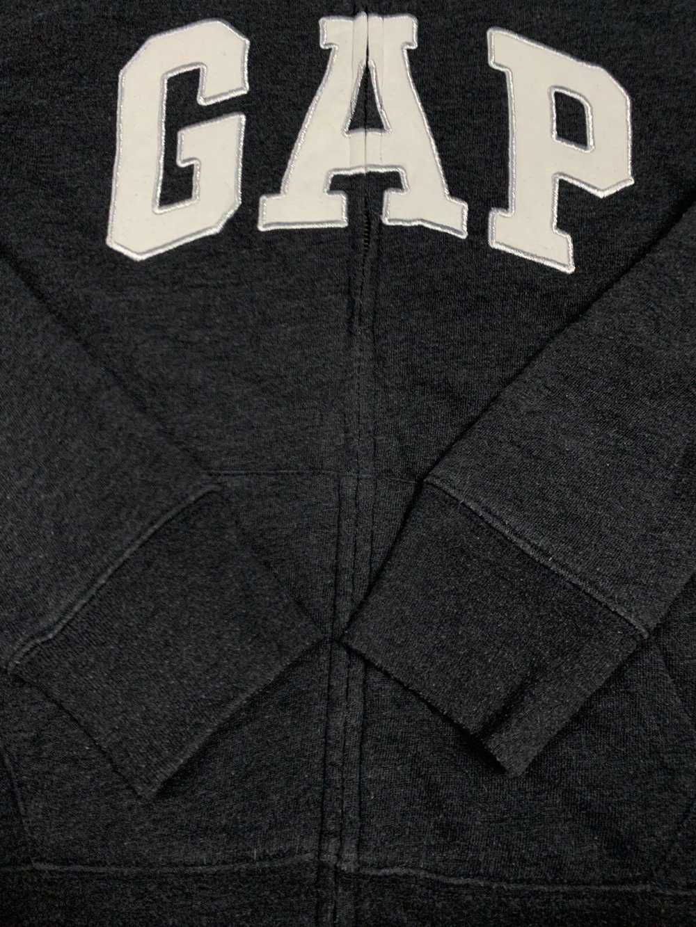 Gap × Streetwear × Vintage Yeezy Gap Big Logo Emb… - image 10