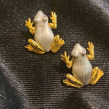 JJ Jonette vintage Frog Design Pierced Earrings, - image 1