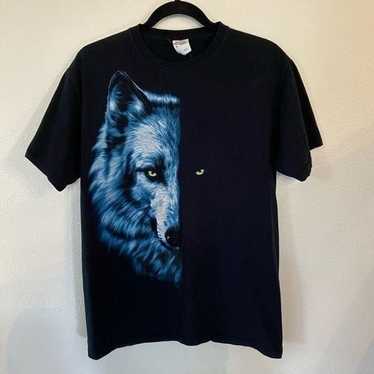 Vintage Wolf Graphic T-Shirt