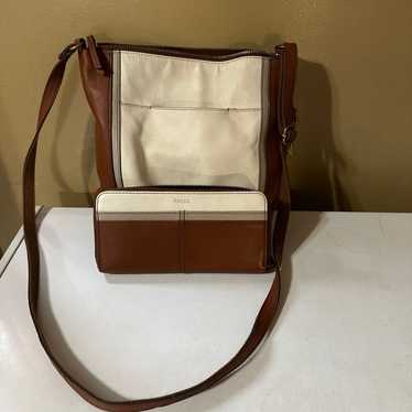 Fossil Crossbody and matching wallet - image 1