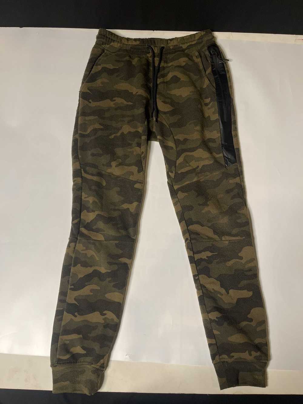 Brooklyn Cloth BKC Camo Hoodie & Jogger Set - image 5