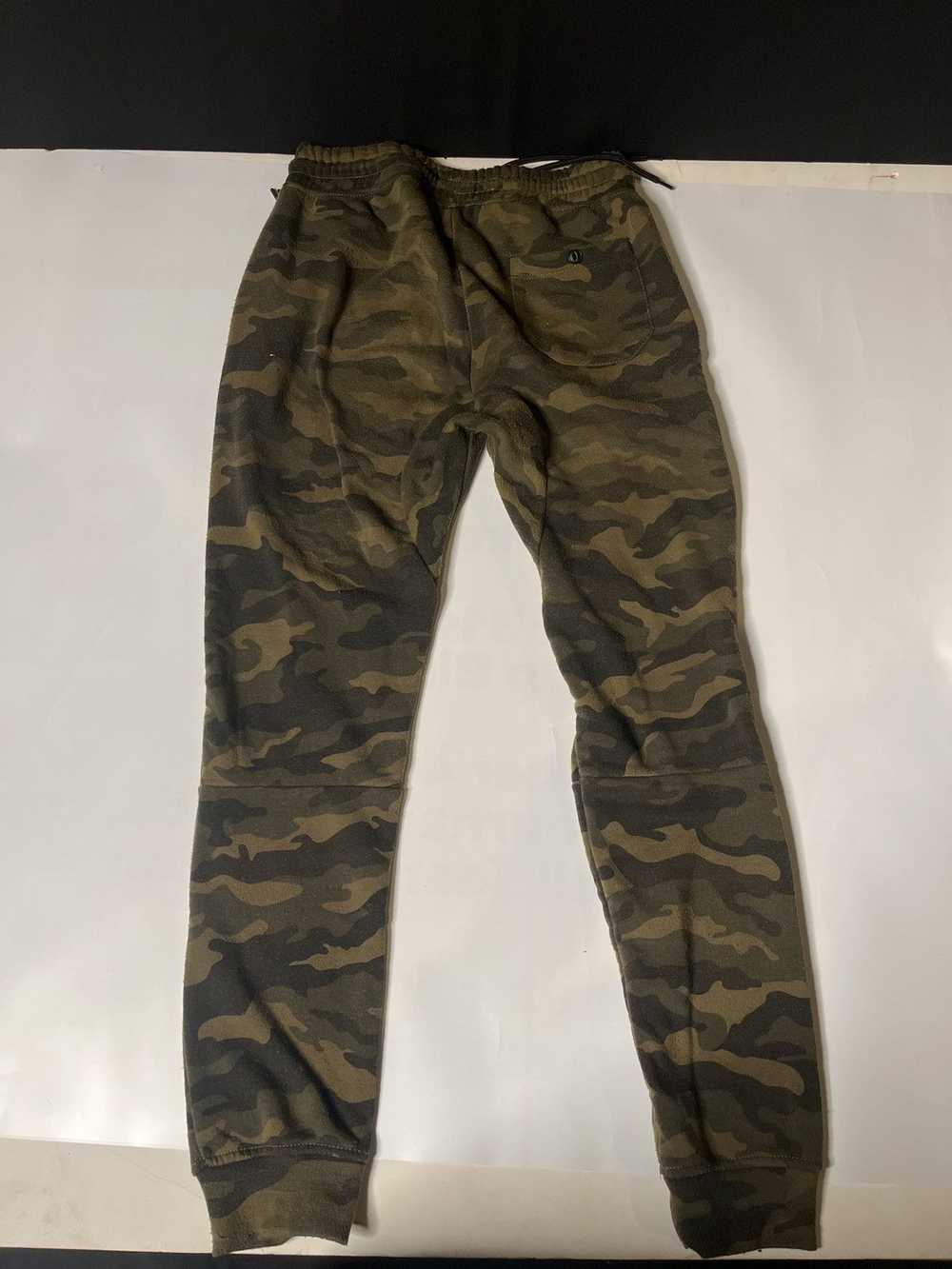 Brooklyn Cloth BKC Camo Hoodie & Jogger Set - image 6