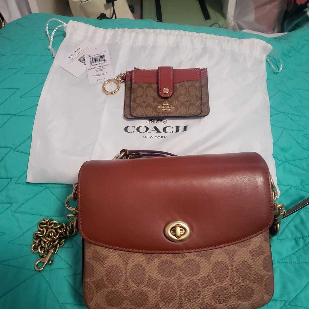 Coach Cassie 19 and free card case - image 1