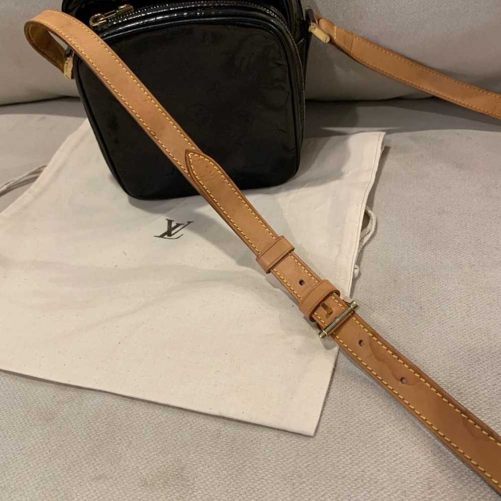 Louis Vuitton Black Vernis Crossbody Shoulder Bag… - image 9
