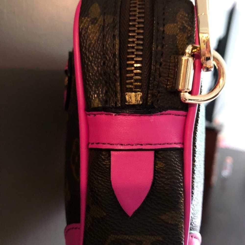 Louis Vuitton Marley Handbag - image 8