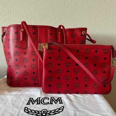 Authentic MCM Large Reversible Liz Shopper Bag wi… - image 1