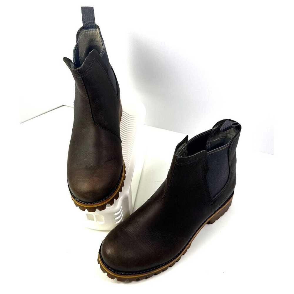 Chaco Women's “Fields” Size 8 Chelsea Boots Chest… - image 1