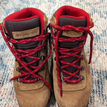 Columbia hiking boots