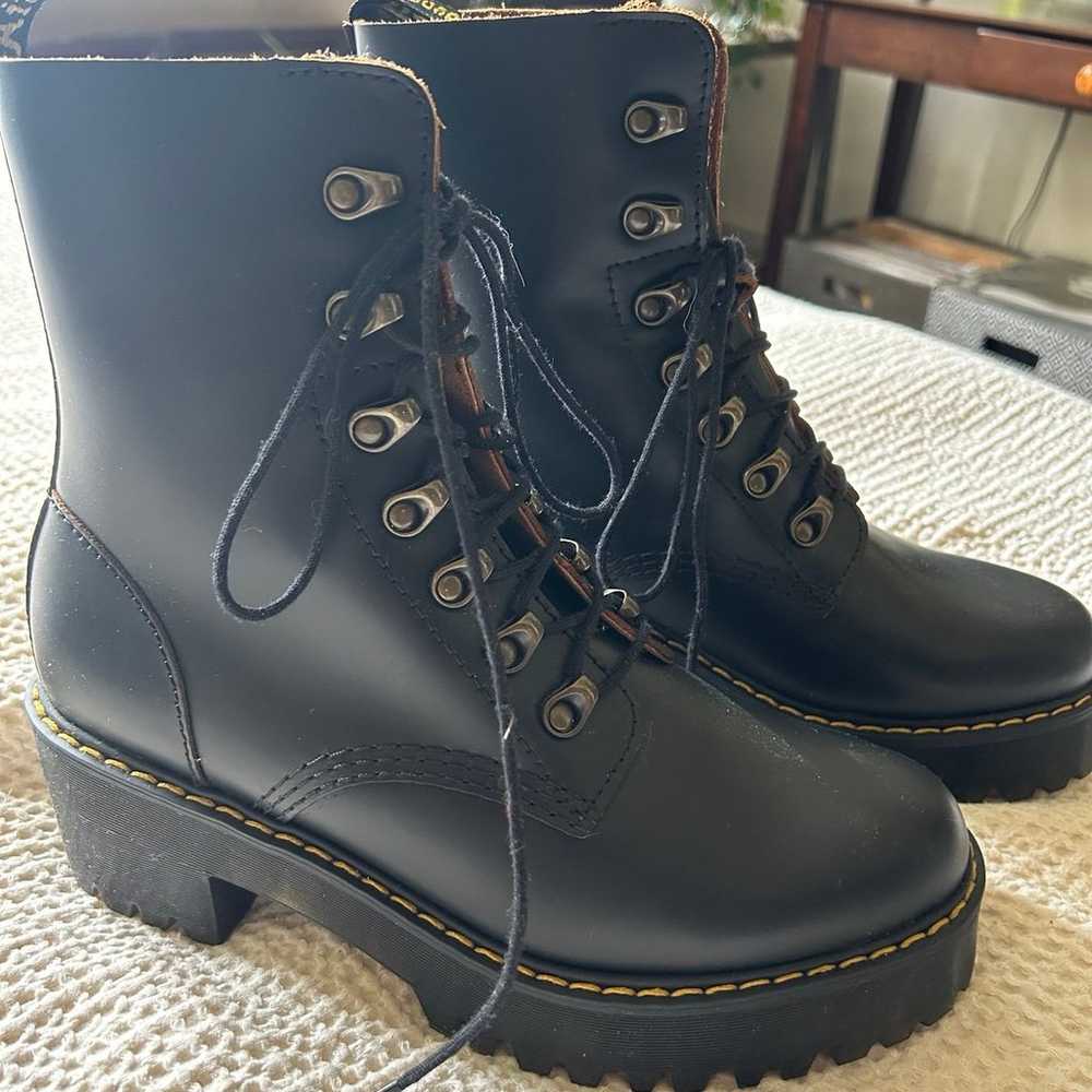 Dr Martens Lenora boot size 8 - image 1