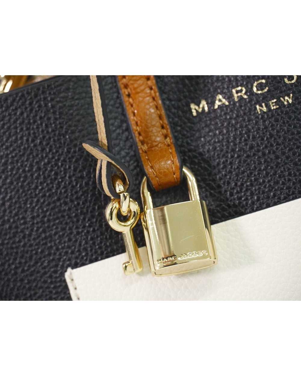Marc Jacobs Stylish Black Leather Crossbody Bag w… - image 5