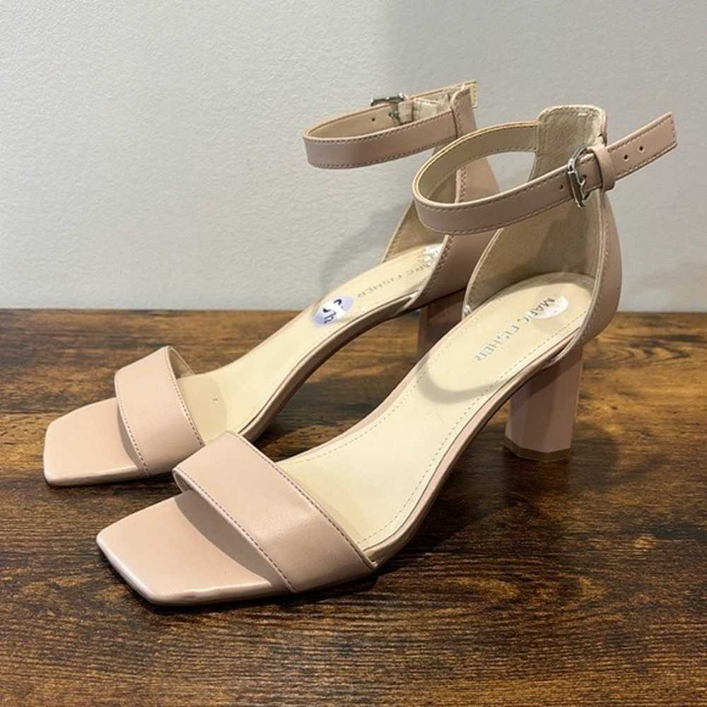 Marc Fisher Korita Ankle Strap Heels size 8.5 wom… - image 1