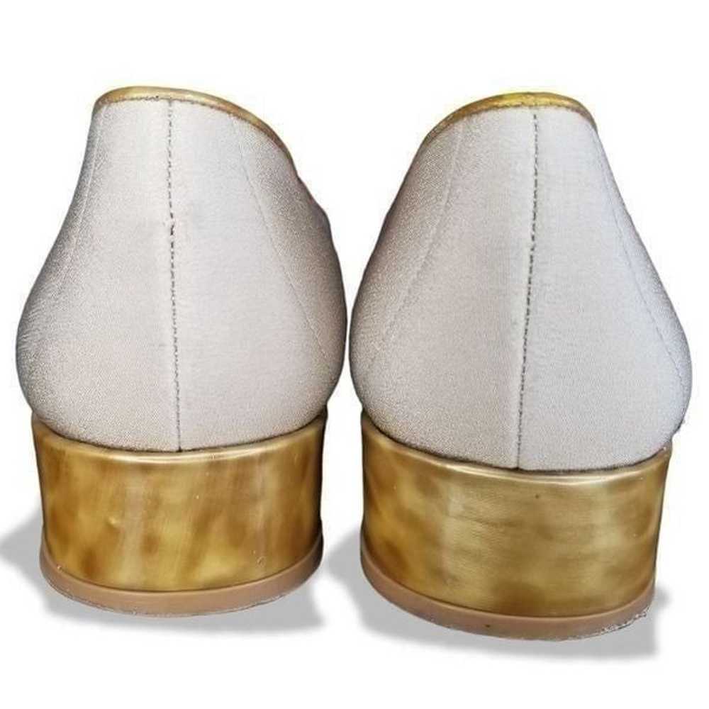 Stuart Weitzman Vintage Beige Loafers with Gold B… - image 5