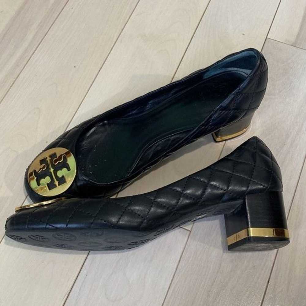 Tory Burch Women's Maggie Quilted Leather Pumps B… - image 1