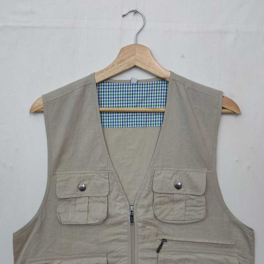 Chaos Fishing Club × Streetwear × Tracey Vest Vin… - image 3