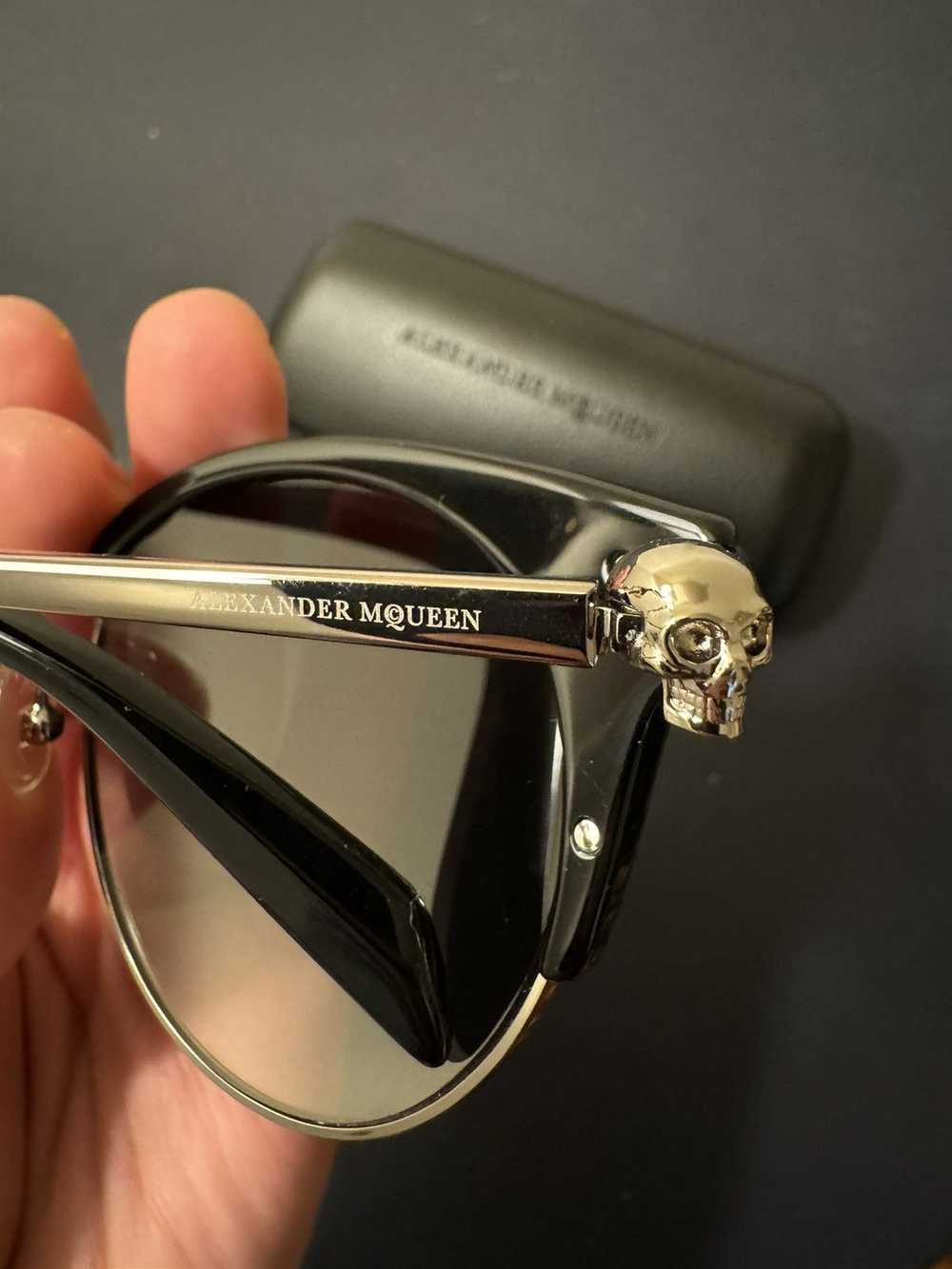 Alexander McQueen Alexander McQueen Cateye Skull … - image 2