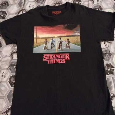 Stranger Things Netflix group shirt season 1 - image 1