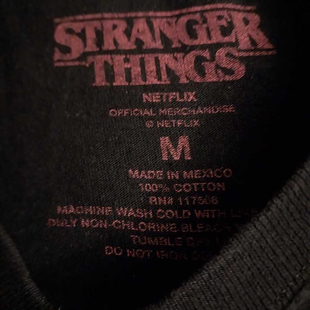 Stranger Things Netflix group shirt season 1 - image 5