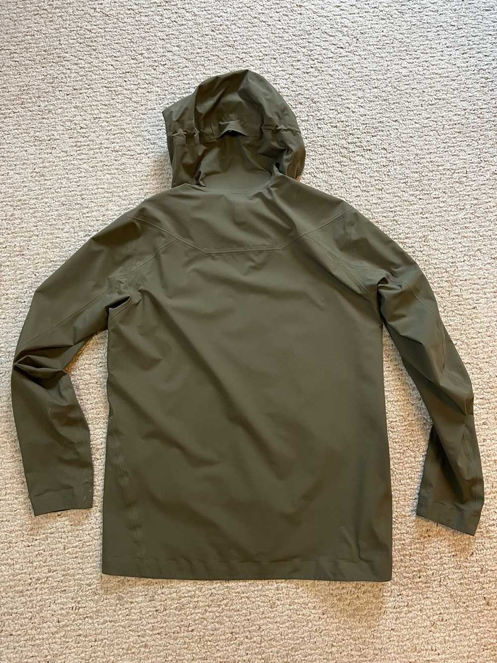 Arc'Teryx Veilance Conduct Anorak - image 2