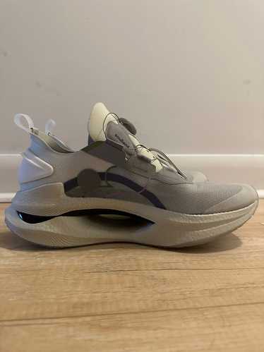 018452-air-jordan-37-low-