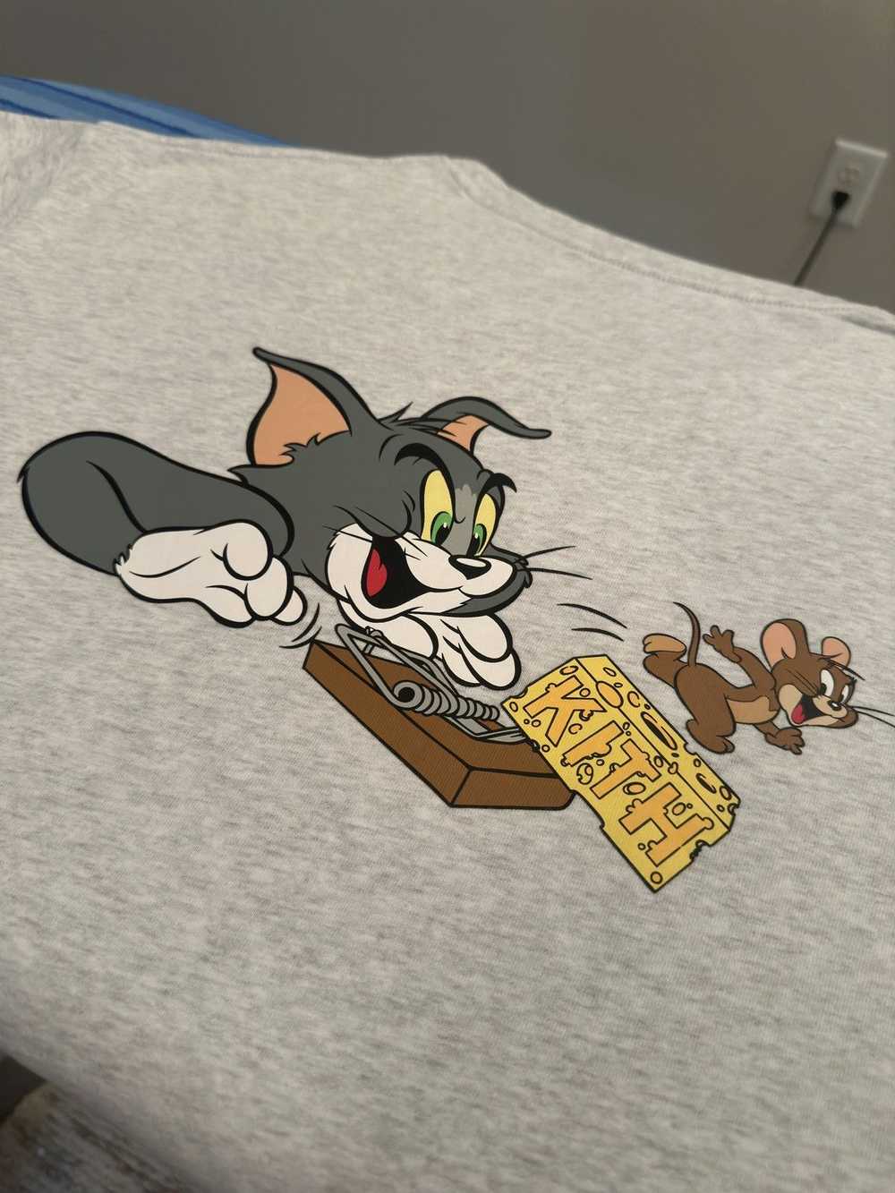 Kith Kith X Tom & Jerry L/S Cheese Tee - Grey - L… - image 1