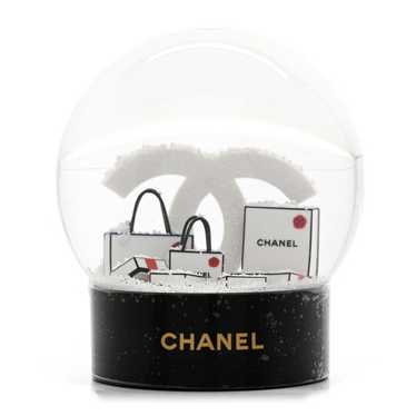CHANEL Glass CC Shopping Bag Snow Globe