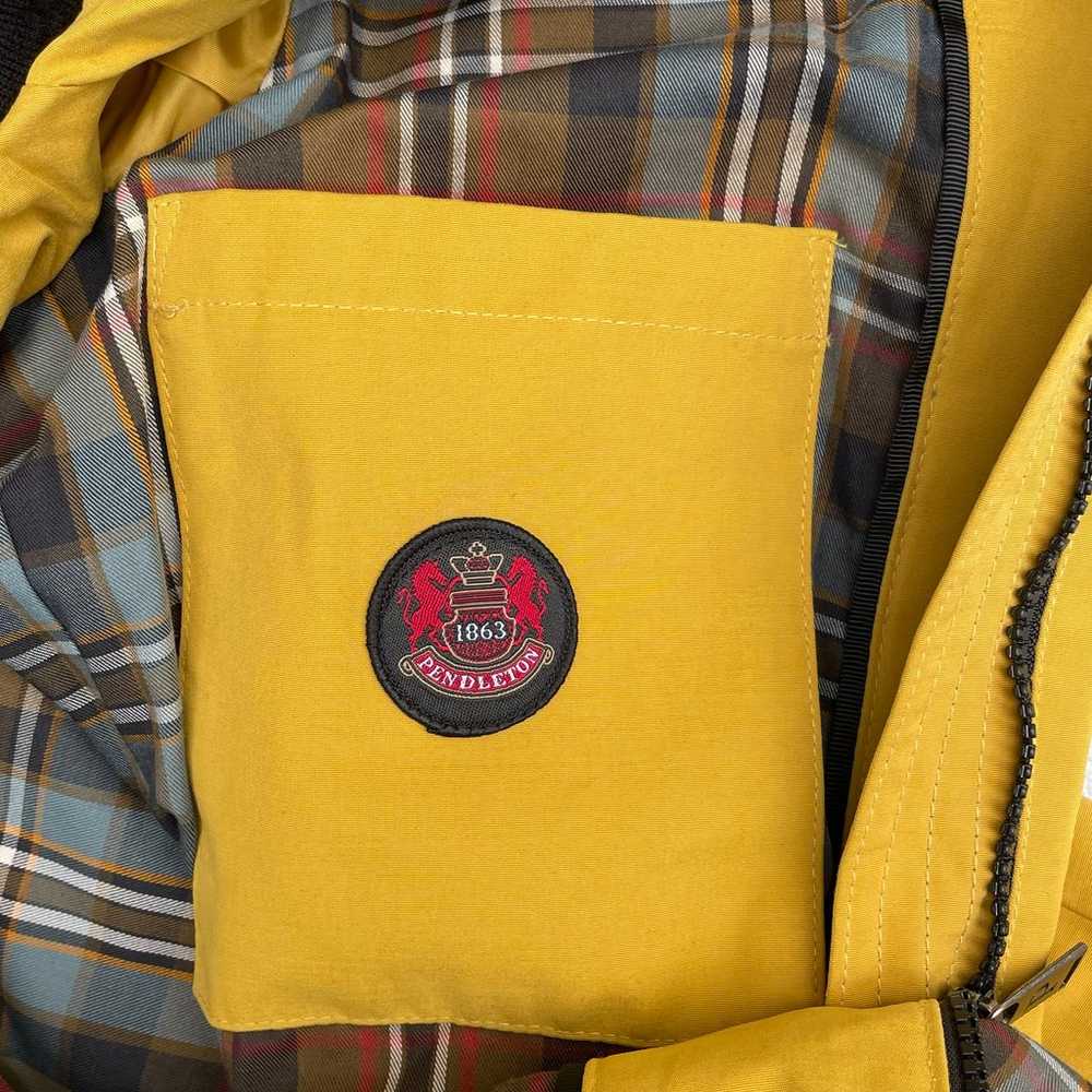 Pendleton Yellow Carmel Waterproof Rain Jacket Co… - image 8