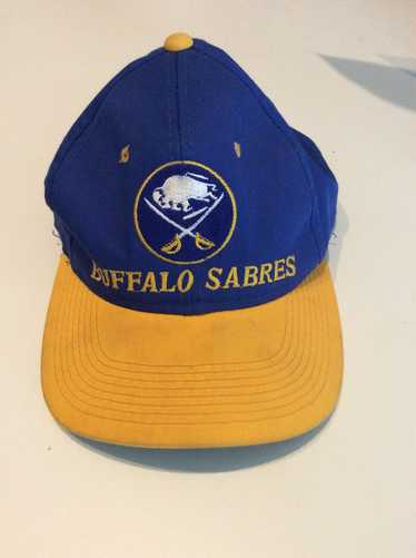 NHL × Vintage 90s Buffalo Sabres hat