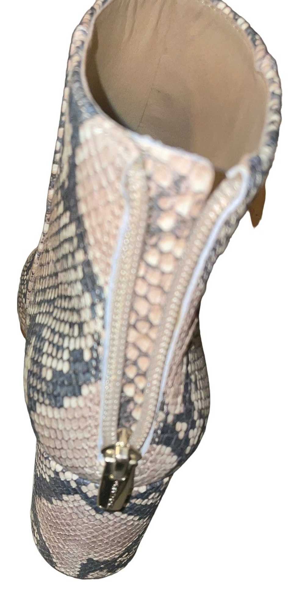 Vince Camuto Vince Camuto Benedie Python Leather … - image 7