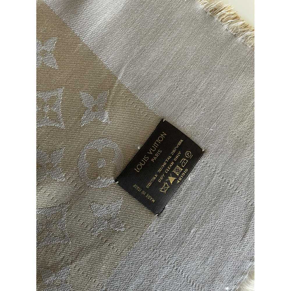 Louis Vuitton Châle Monogram silk scarf - image 6