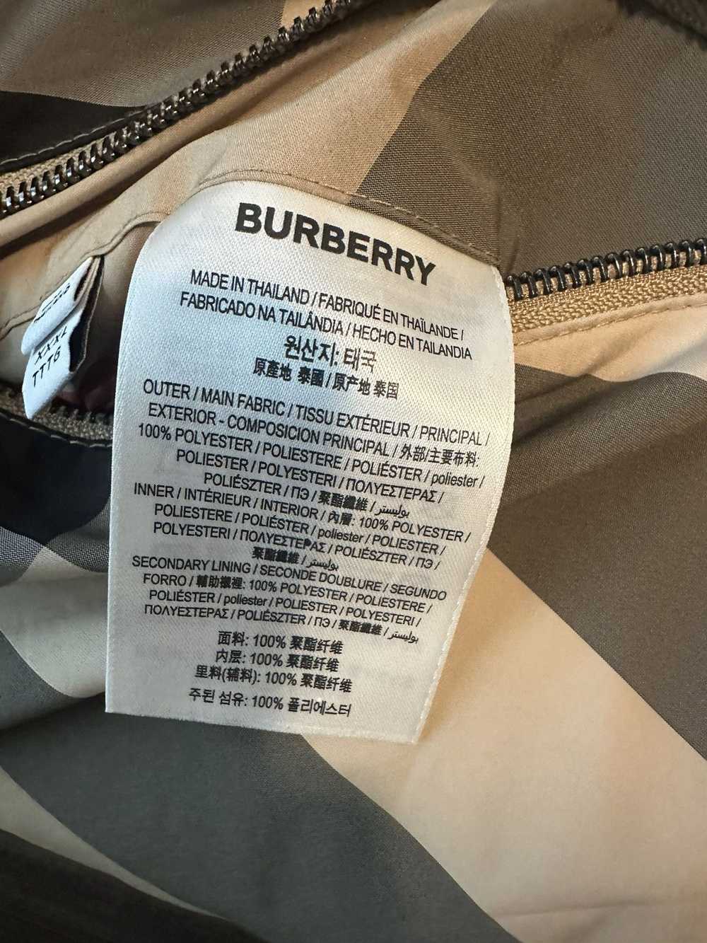 Burberry Burberry reversible jacket. - image 10