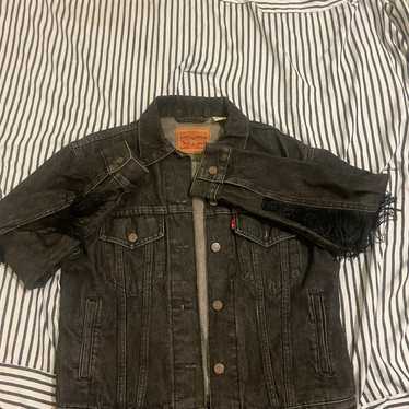 levi black jean jacket - image 1