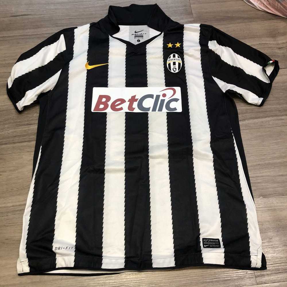 BLOKE × Nike × Soccer Jersey Juventus 10/11 home … - image 1