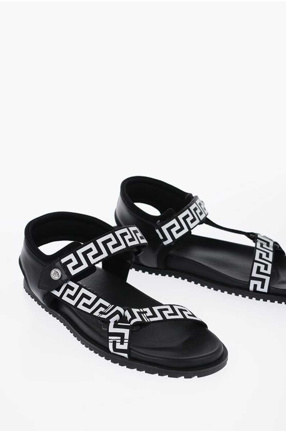 Versace og1mm0524 Fabric Print Sandals in Black - image 2
