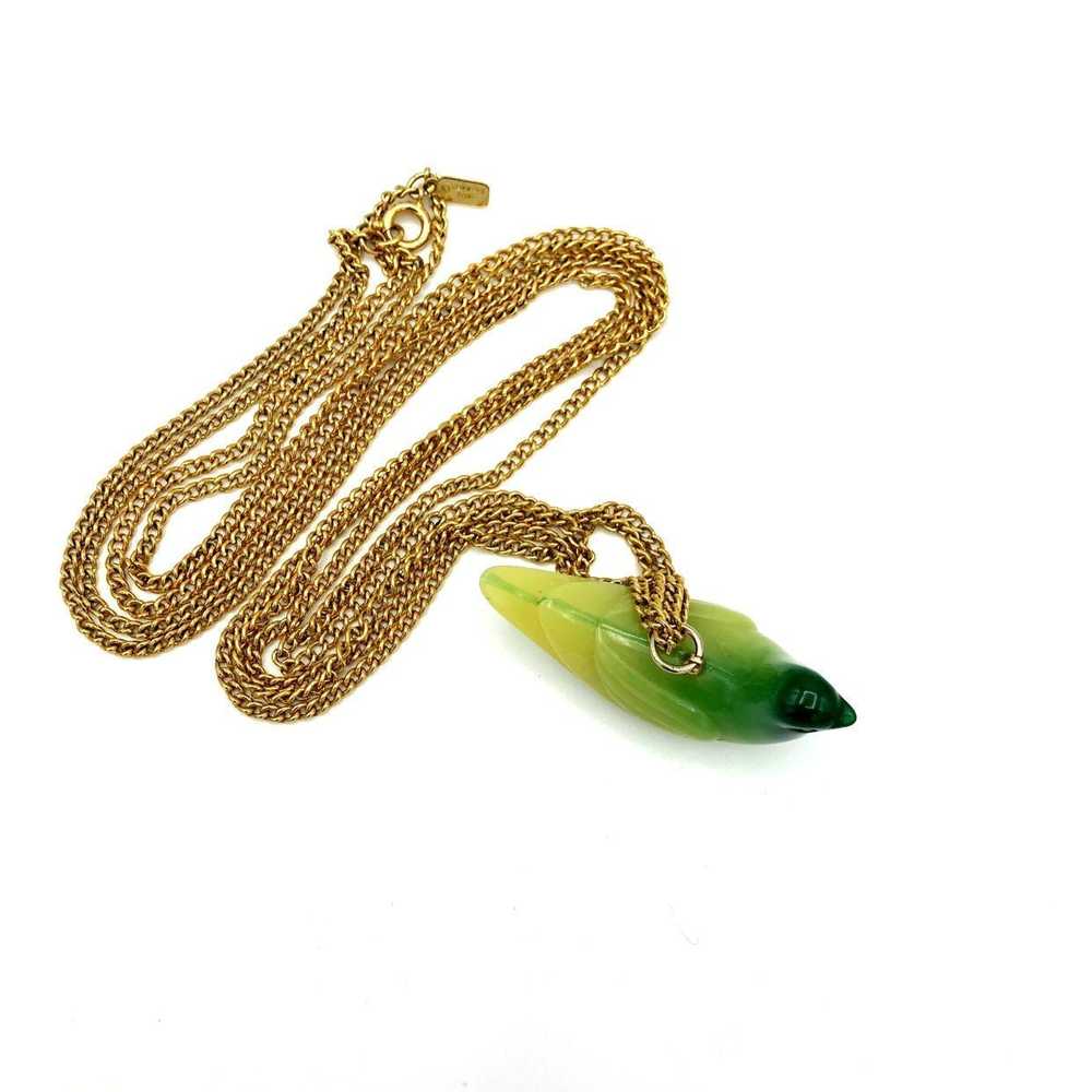 Kenneth Jay Lane Gold Jade Green Lucite Bird Vint… - image 6