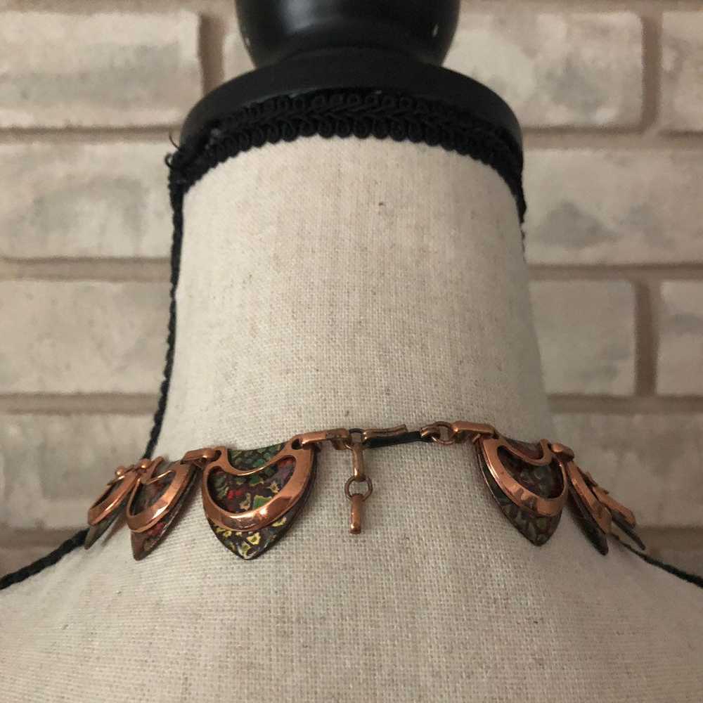 Vintage Scallop Copper Enamel Necklace - image 5