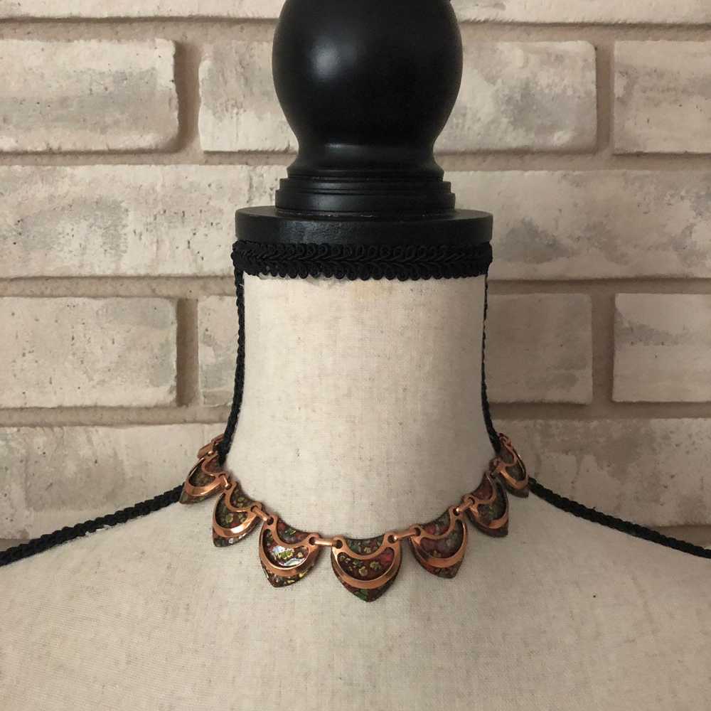 Vintage Scallop Copper Enamel Necklace - image 6