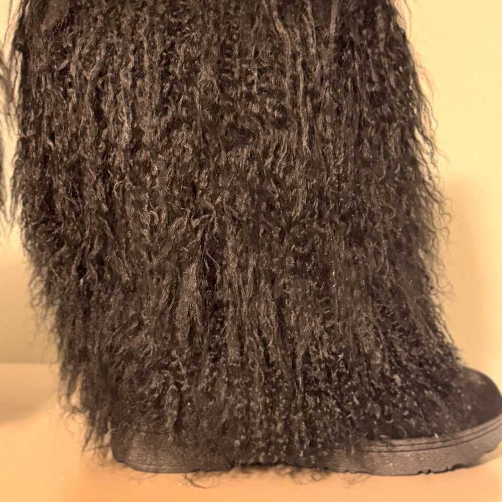 Bearpaw boetis II black fur boots women’s size 8 - image 6