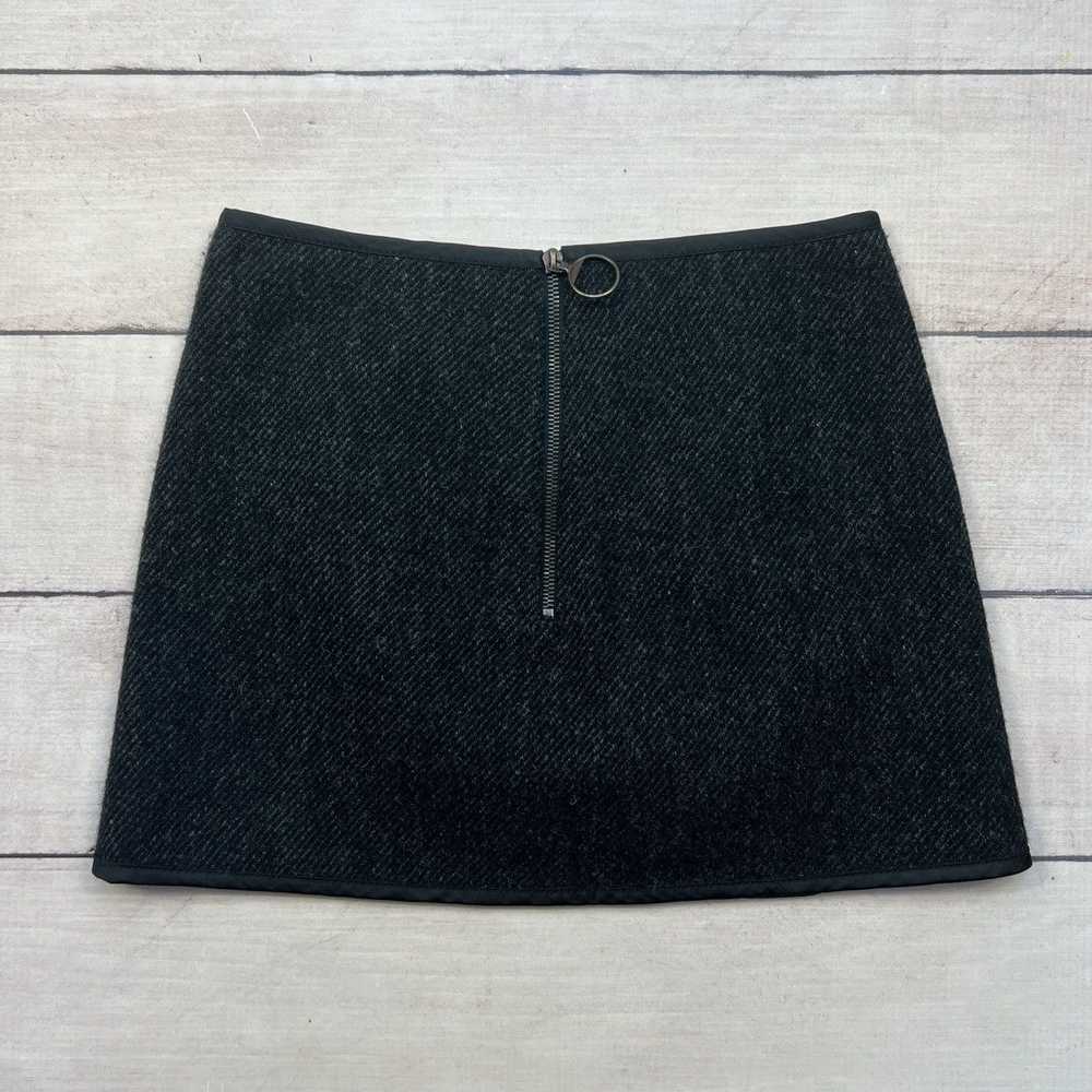 Avant Garde × Luxury × Prada Prada Mini Skirt Nyl… - image 4