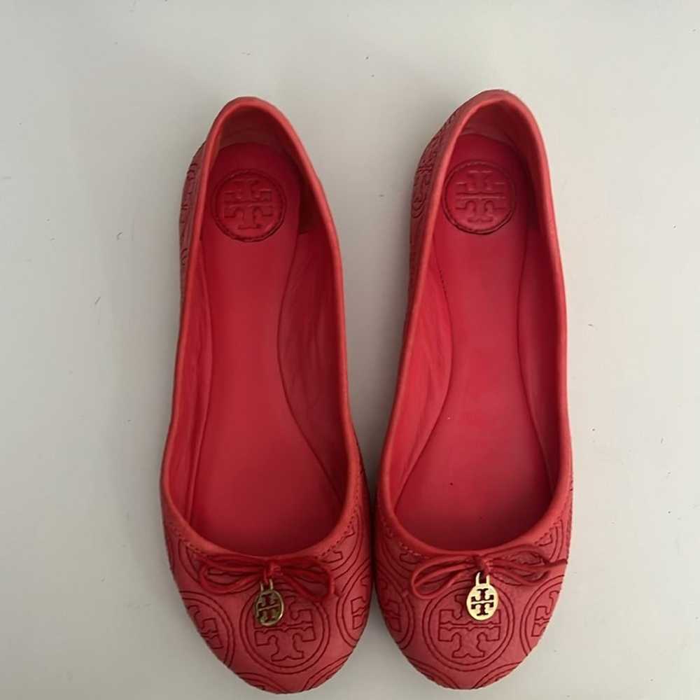 Tory Burch Coral Rose Petal Chelsea Stitched Logo… - image 10