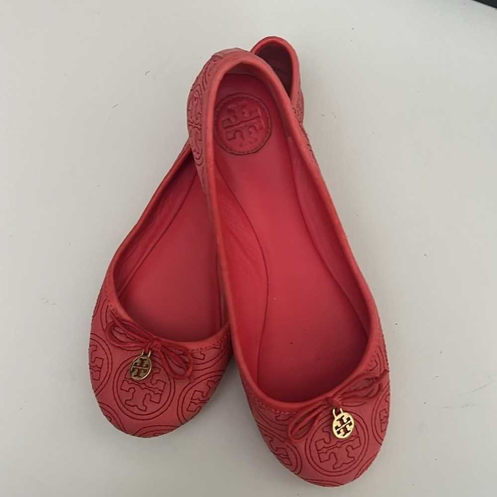 Tory Burch Coral Rose Petal Chelsea Stitched Logo… - image 4