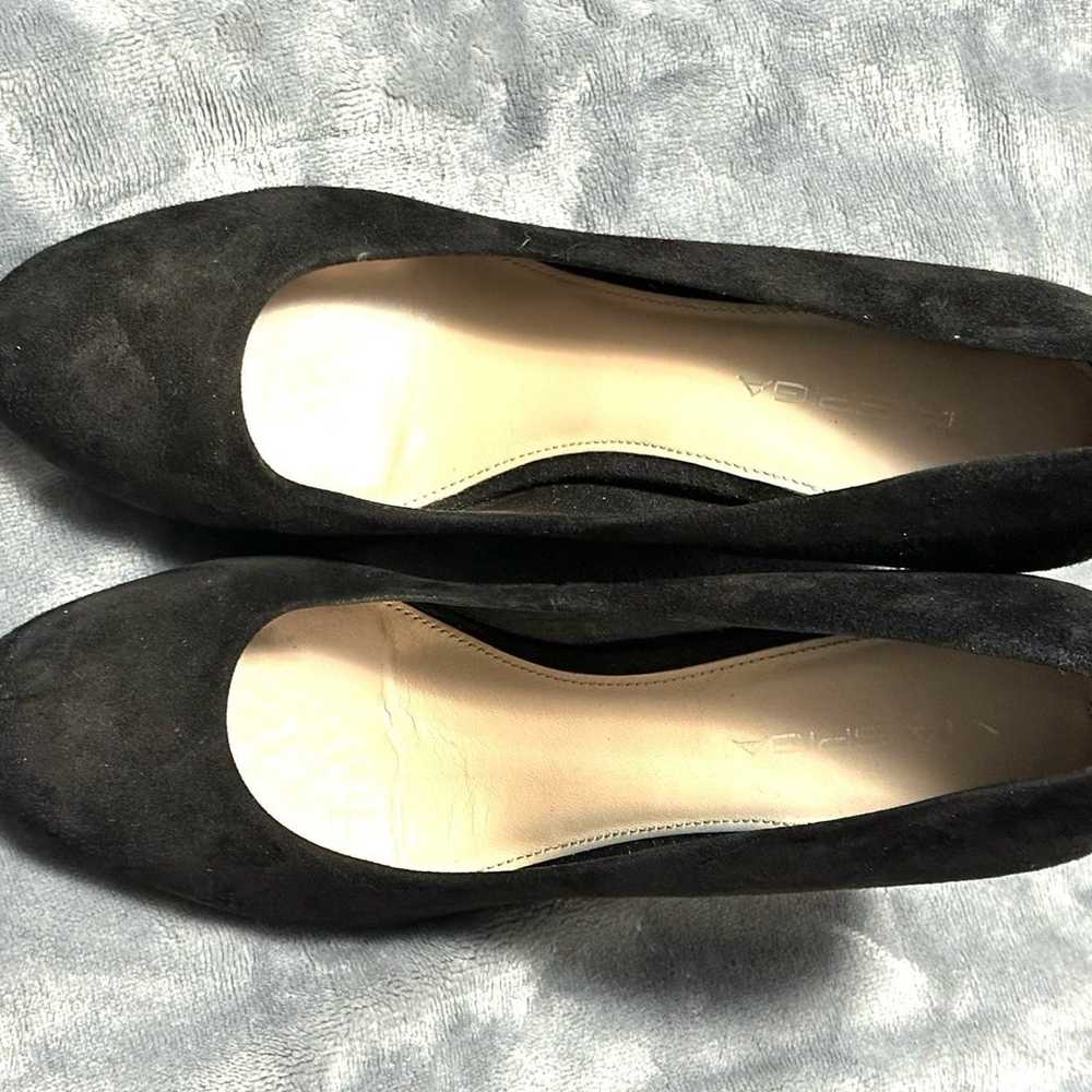 Via Spiga “Darby” wedge heel black suede 3” pumps… - image 6