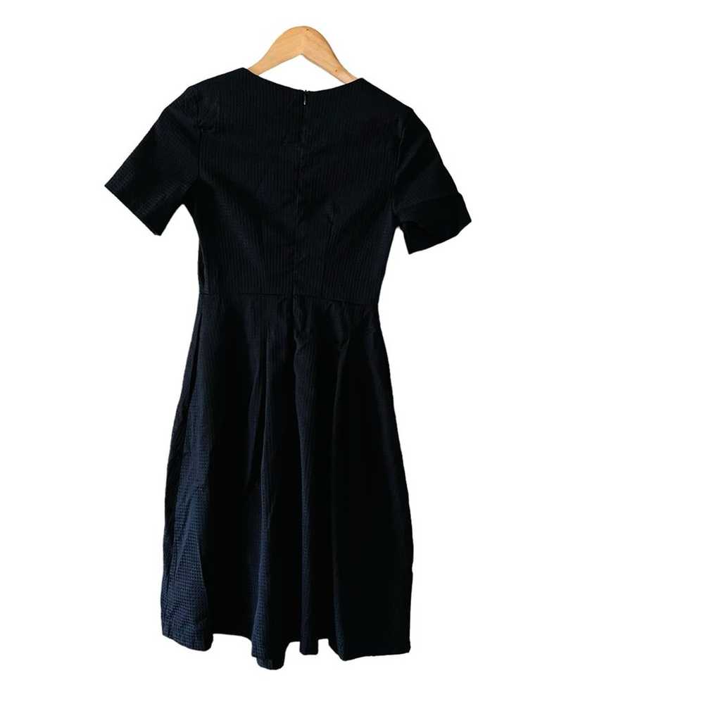 Showpo Black Textured Short Sleeve Pleated Dress … - image 2