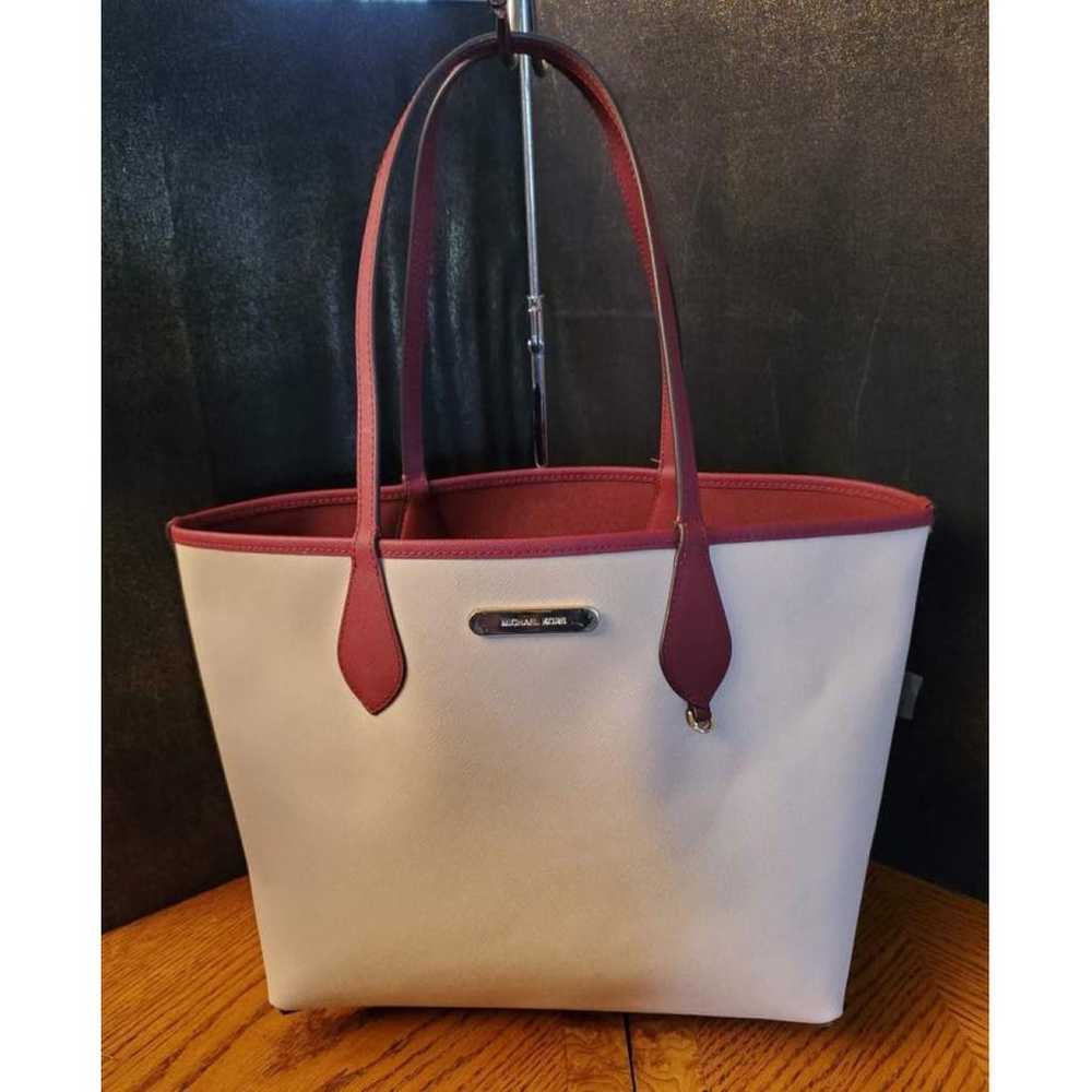 Michael Kors Leather tote - image 7