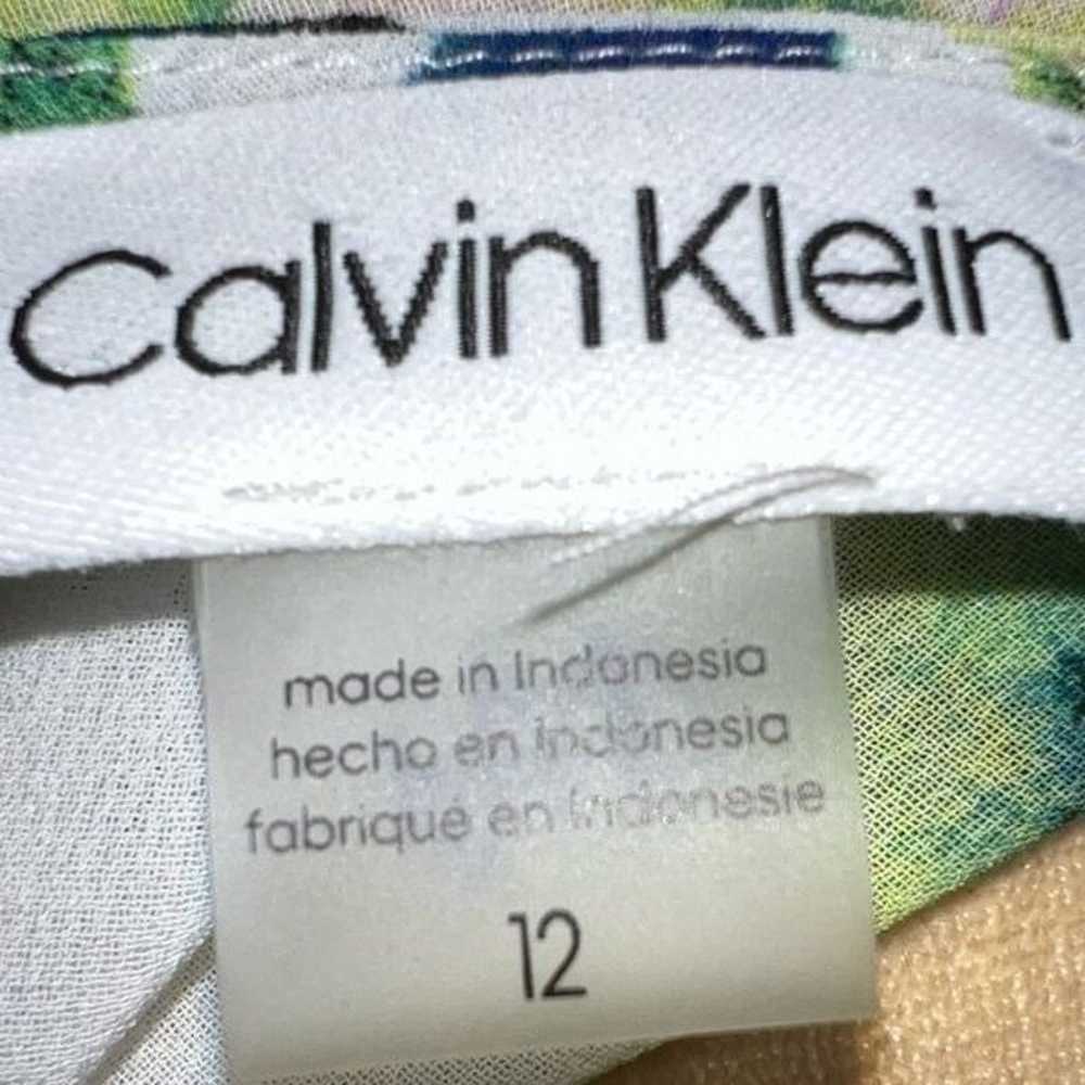 Calvin Klein beautiful sleeveless hi/lo cut faux … - image 7